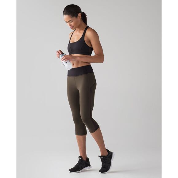 Lululemon Smooth Stride Crop Dark Olive Legging Size 6 - Picture 1 of 10